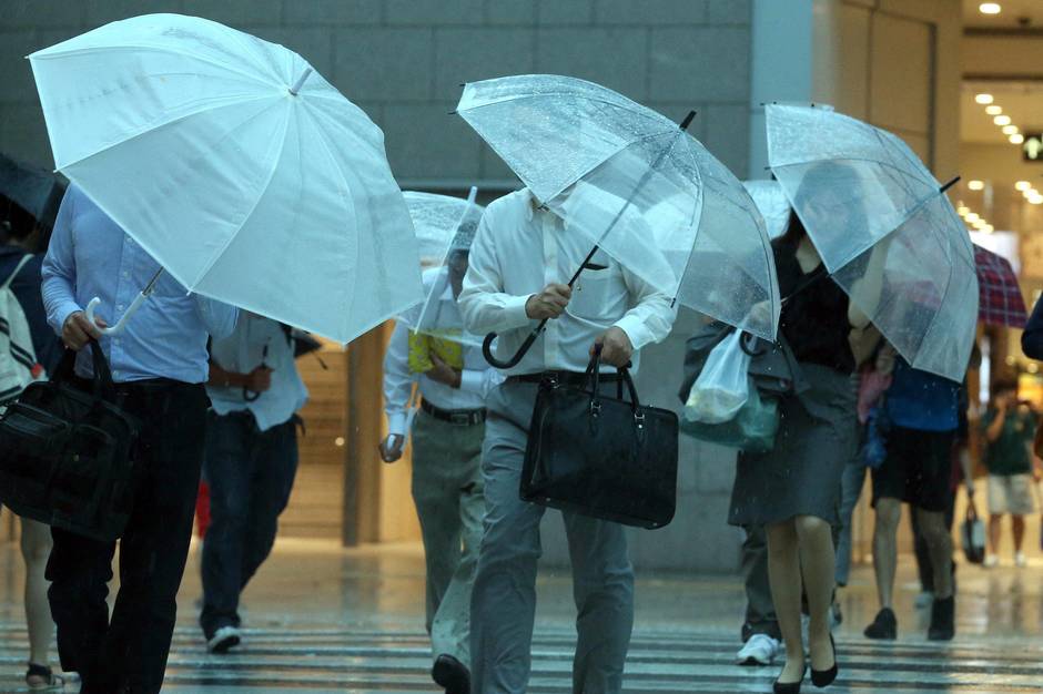 Powerful typhoon Jebi made landfall in western Japan